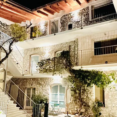 Lägenhet Borgo Dei Sogni San Felice del Benaco