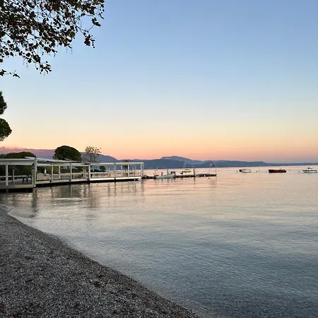Borgo Dei Sogni Lägenhet San Felice del Benaco