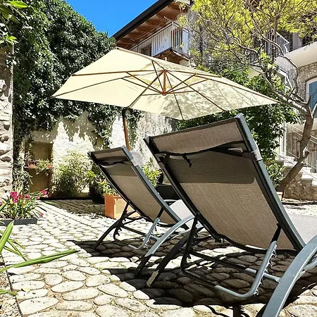 Borgo Dei Sogni * Сан-Феличе-дель-Бенако