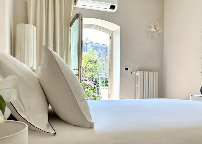 Borgo Dei Sogni * Сан-Феличе-дель-Бенако